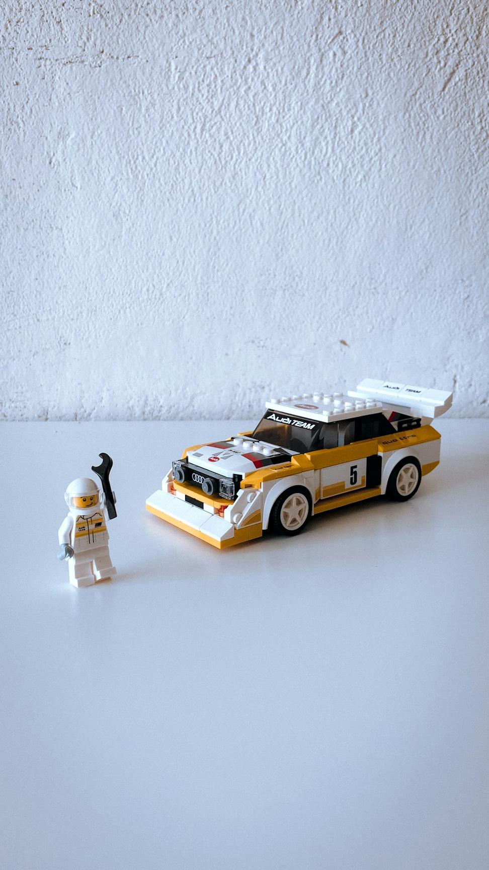 Performance Specialist